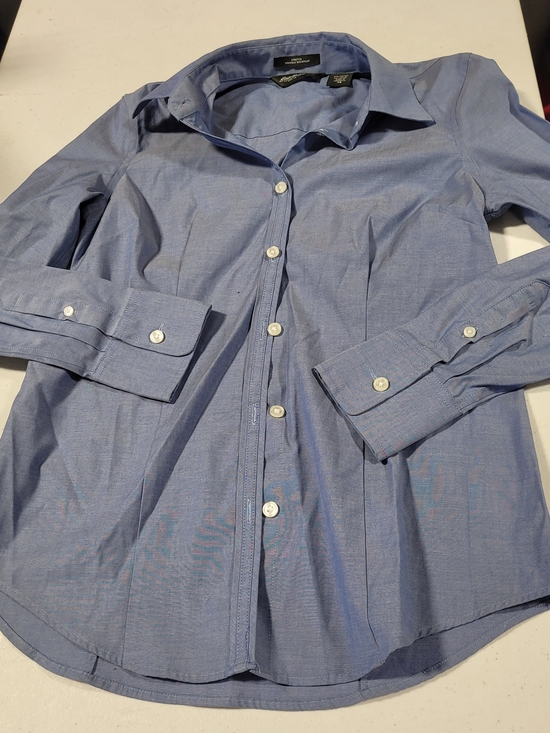 Eddie Bauer Tops - Eddie Bauer Light Blue Button-Up Women's Shirt